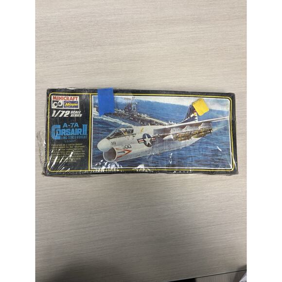 Hasegawa 1/72 A-7A Corsair II Vintage Model Kit Minicraft CV JD NEW - Picture 2 of 5